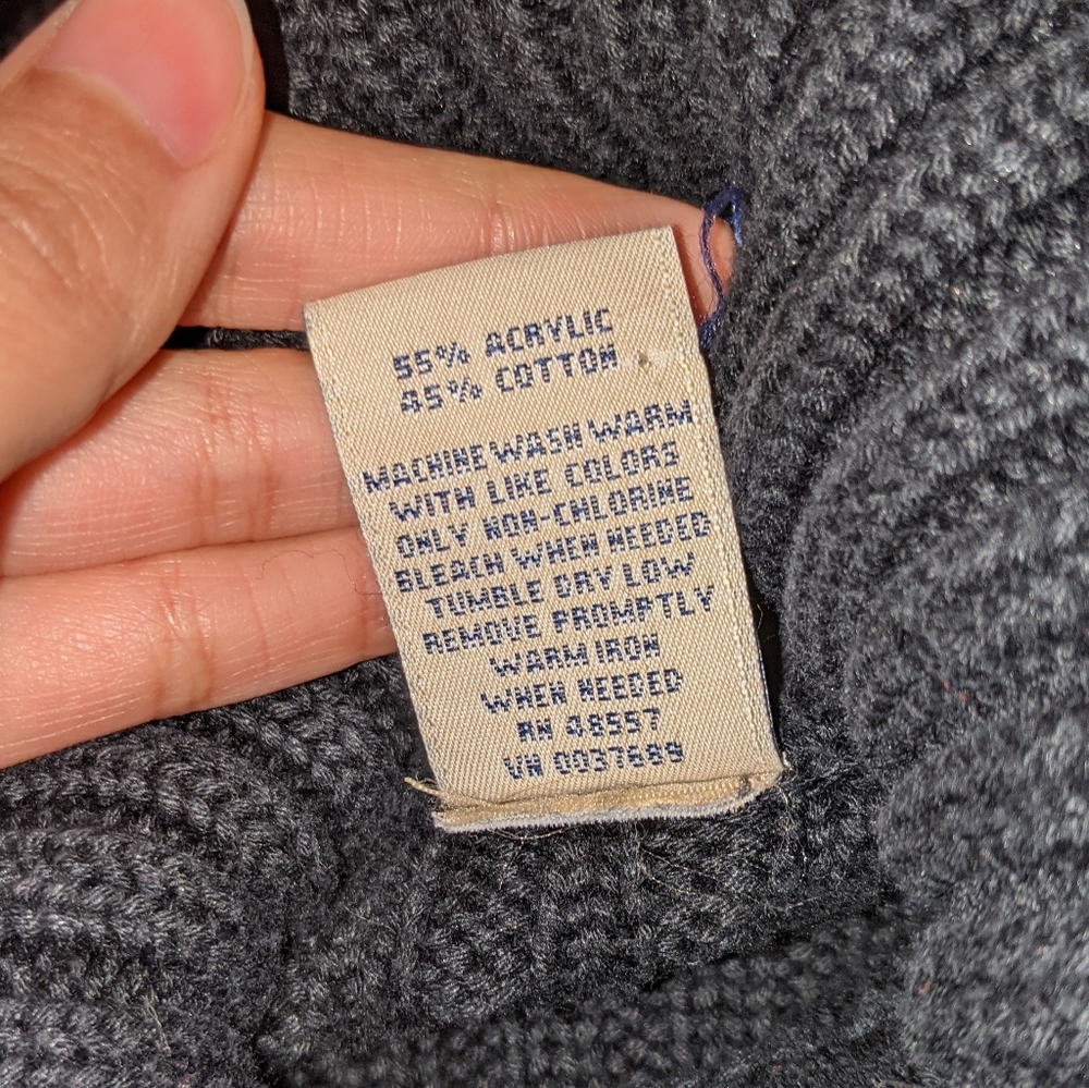 Sweater Bundle - Medium - Picture 5 of 11
